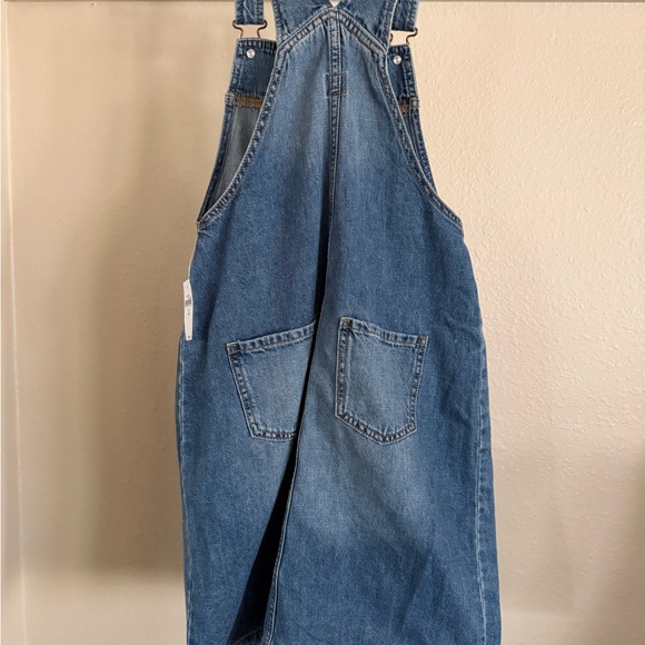 Girls Gap Kids Denim Button-Down Overall Dress - Picture 7 of 9